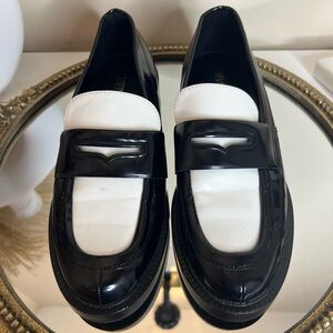 Zara Women's Black and White Loafers Size 37